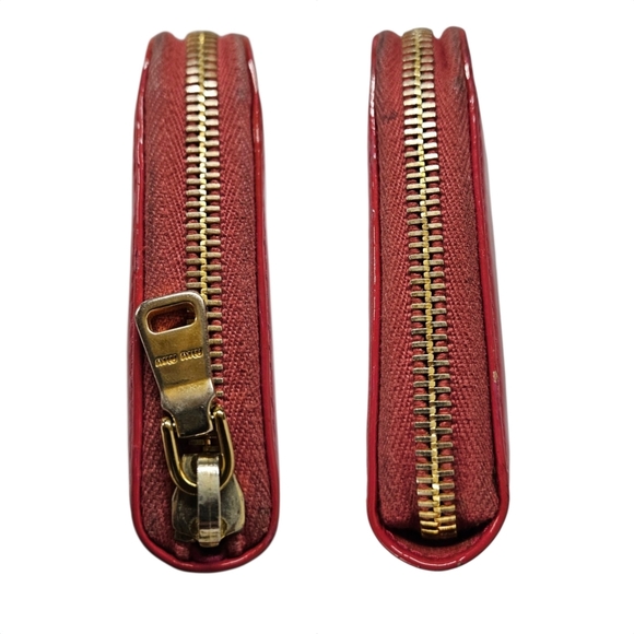 Miu Miu Patent Leather Continental Wallet with Bow Accent In Peony Pink And Gold - Picture 5 of 17